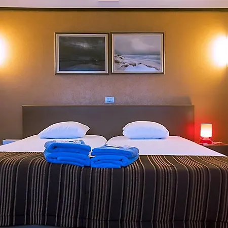 Hotel Escale