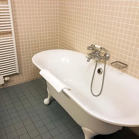 Hotel Escale